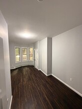 906 Summit Ave in Union City, NJ - Building Photo - Building Photo