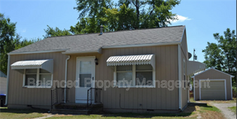 1105 SE 33rd Terrace