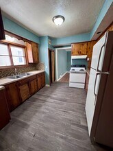 918 Eureka St in Lansing, MI - Building Photo - Building Photo