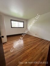 525 Highview Ave in Addison, IL - Building Photo - Building Photo