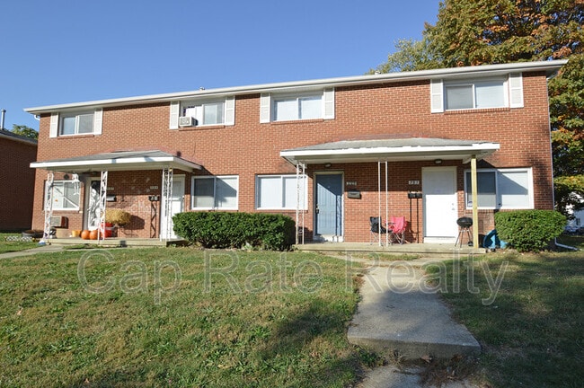 393 Barnett Rd in Columbus, OH - Building Photo - Building Photo