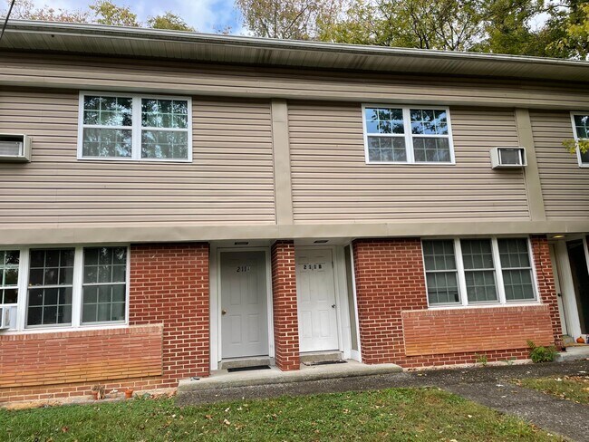 property at 211 Harding Ave