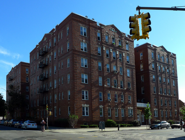 25 Lefferts Ave in Brooklyn, NY - Foto de edificio - Building Photo