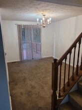 11518 Big Creek Dr in Beltsville, MD - Foto de edificio - Building Photo