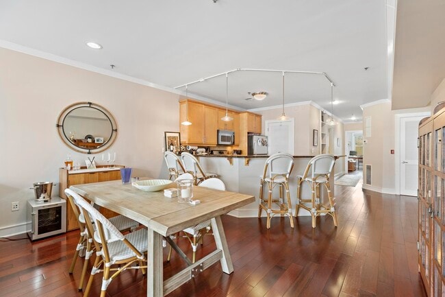 615 Adams St in Hoboken, NJ - Building Photo - Building Photo