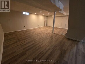 30 Wexford Rd in Brampton, ON - Building Photo - Building Photo