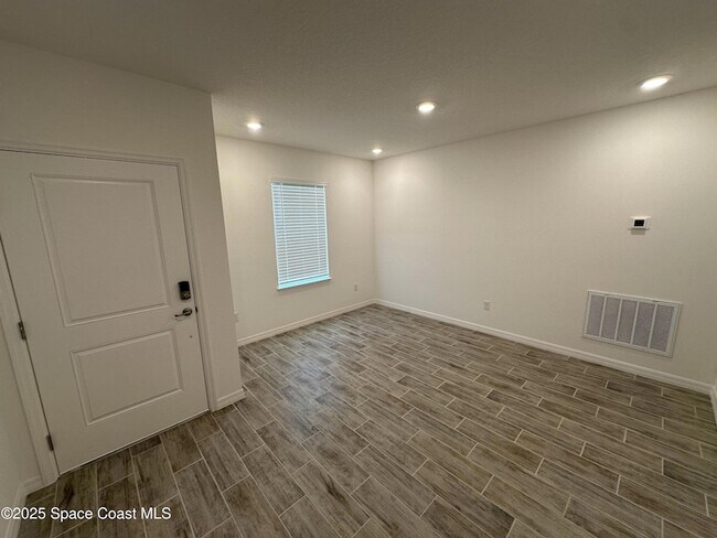 2154 Ramsdale Dr SE in Palm Bay, FL - Building Photo - Building Photo