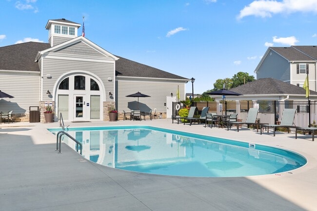 Drayton Hall in Etna, OH - Building Photo - Building Photo