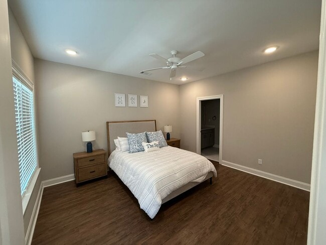 property at 1203 Ivy Rd