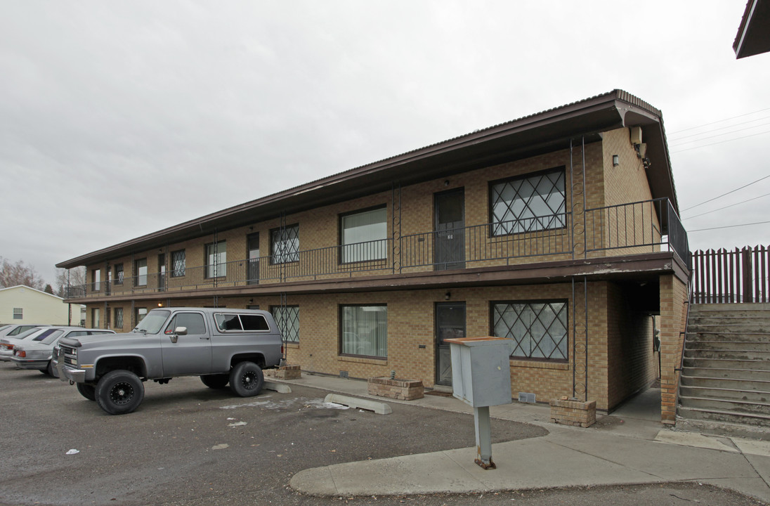 Eastland Apartments in Burley, ID - Building Photo