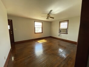 145 Wells Rd in Madison Heights, VA - Building Photo - Building Photo