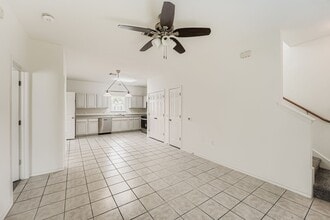 7207 Bethune, Unit A in Austin, TX - Foto de edificio - Building Photo