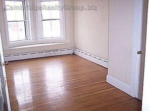 94 Willow St, Unit 102-02 in Cambridge, MA - Building Photo - Building Photo