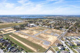 Magnolia Village in Haines City, FL - Building Photo