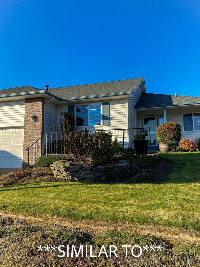 property at 5482-5486 Monterey Dr SE