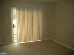 1042 Commercial Ct in Harrisonburg, VA - Building Photo - Building Photo