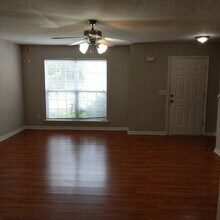 8316 Ramstone Way in Nashville, TN - Foto de edificio - Building Photo