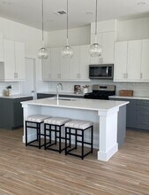 2103 Holman St in Houston, TX - Building Photo - Building Photo