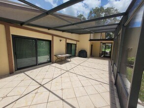 3007 Bent Pine Dr in Fort Pierce, FL - Building Photo - Building Photo