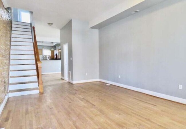 1205 Clendenin St in Baltimore, MD - Building Photo - Building Photo