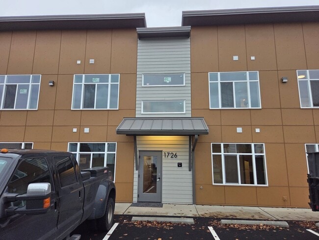 property at 1726 Texas St