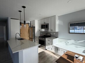 6S018 Steeple Run Dr in Naperville, IL - Building Photo - Building Photo