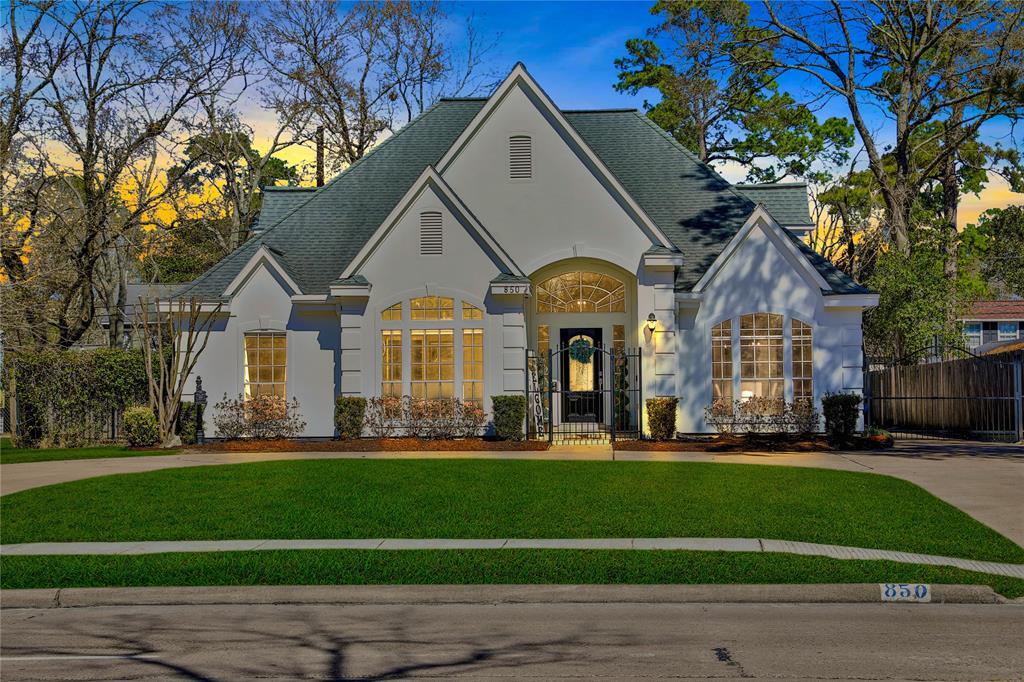 850 W 43rd St in Houston, TX - Building Photo