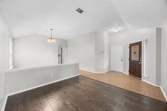 119 Aguilar Dr in Hutto, TX - Building Photo - Building Photo