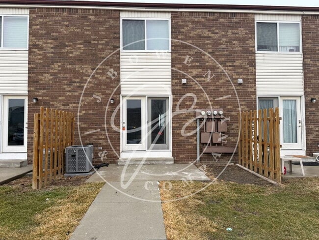 7373 Ayers Rd in Perrysburg, OH - Building Photo - Building Photo