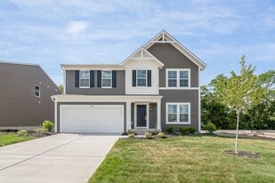 1344 Soaring Way in Maineville, OH - Building Photo