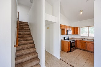 1850 N 84th Ln in Phoenix, AZ - Building Photo - Building Photo