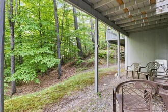 6 Ridge Rd in Lincoln, NH - Building Photo - Building Photo