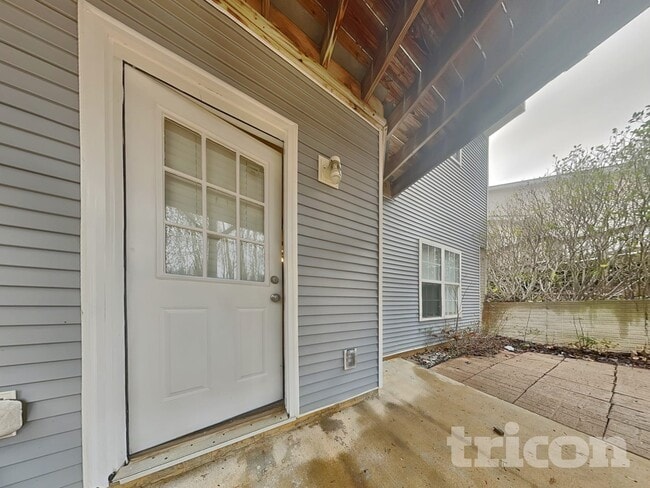 37 Roxbury Ln in Newnan, GA - Foto de edificio - Building Photo