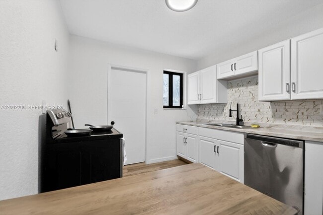 1810 NW 9th St in Fort Lauderdale, FL - Building Photo - Building Photo