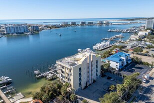 508 Harbor Blvd in Destin, FL - Building Photo