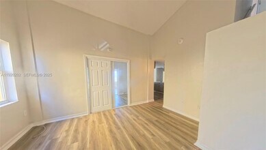 27347 SW 117th Pl in Homestead, FL - Building Photo - Building Photo