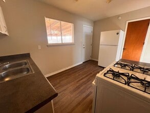 712 Graham Ave in North Little Rock, AR - Building Photo - Building Photo