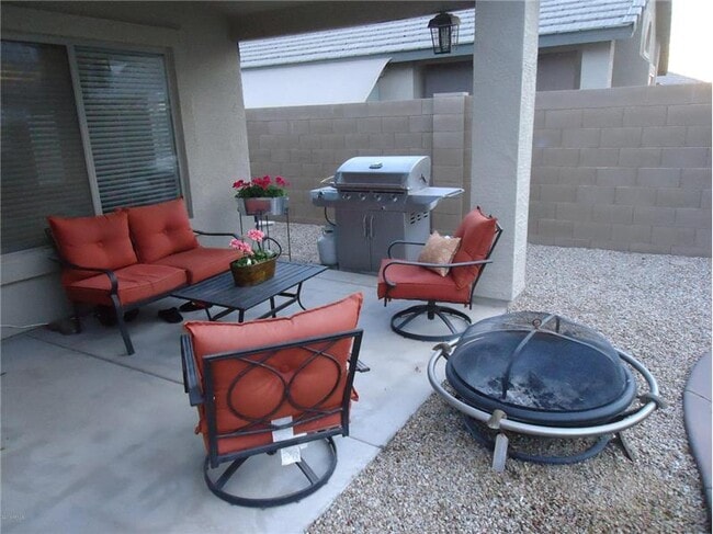 property at 41133 W Sanders Way