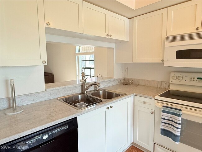 property at 212 Deerwood Cir