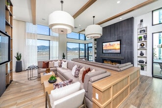 Marlowe Temecula in Temecula, CA - Foto de edificio - Building Photo