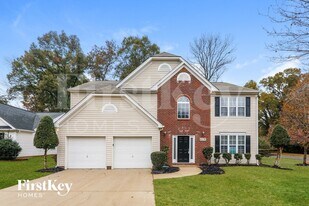 12606 Ivey Creek Dr in Charlotte, NC - Building Photo