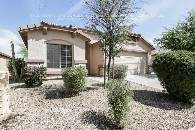 1602 W Alta Vista Rd in Phoenix, AZ - Foto de edificio - Building Photo