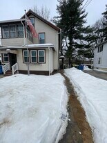 256 Plank Rd, Unit 2 floor in Waterbury, CT - Building Photo