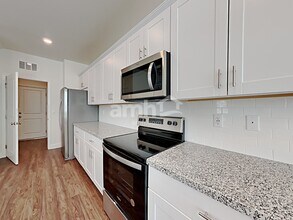 331 Cape Seville Pl in Henderson, NV - Foto de edificio - Building Photo