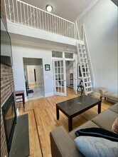 446 W 50th St in New York, NY - Building Photo - Building Photo