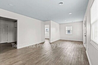3015 Azalea Dr in North Charleston, SC - Building Photo - Building Photo