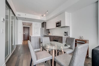 199 Slater St., Unit SI ID1222984P in Ottawa, ON - Building Photo - Building Photo