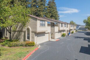 5307 Port Sailwood Dr in Newark, CA - Building Photo