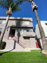 6139 Fountain Ave, Unit 106 in Los Angeles, CA - Building Photo