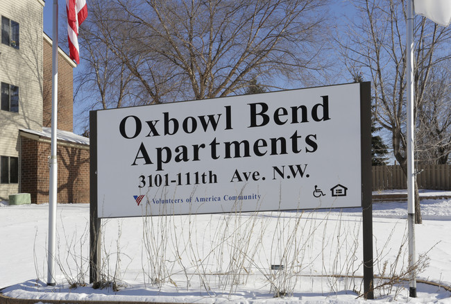 Oxbowl Bend in Coon Rapids, MN - Building Photo - Building Photo